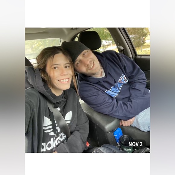 Hi,I love being a Posher,my name is Amanda, also love to shop!have lots to post! - Picture 12 of 12